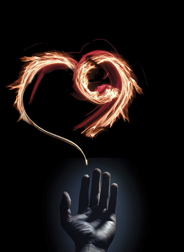 heart_hand_fire